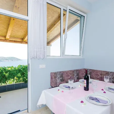 Apartment Apartment Na Krstu VI Orasac